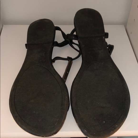 JUSTFAB BLACK WITH GOLD DETAIL SANDALS - Picture 4 of 4